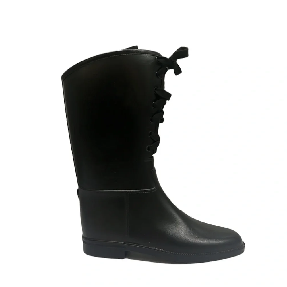 Naot black sporty